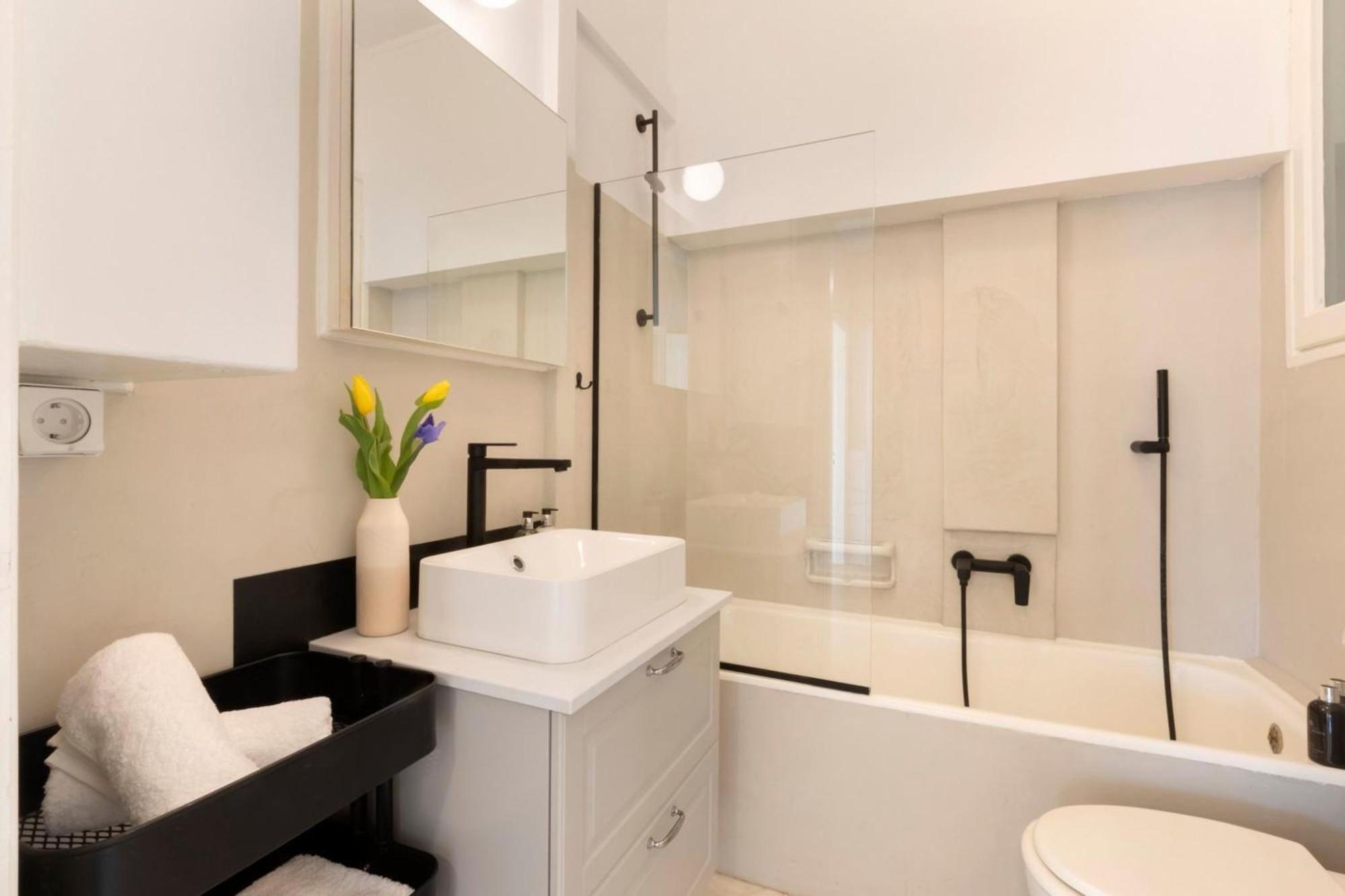 Meliti Apartment In Plaka アテネ エクステリア 写真